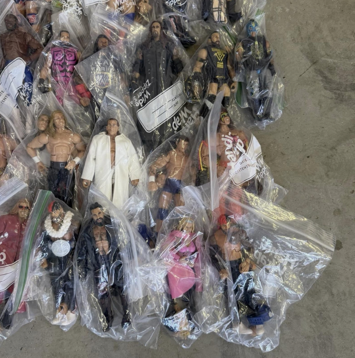 HUGE WWE Action Figures Mega Lot 370+ Mattel Elite Basic Divas Wrestling Collectionv