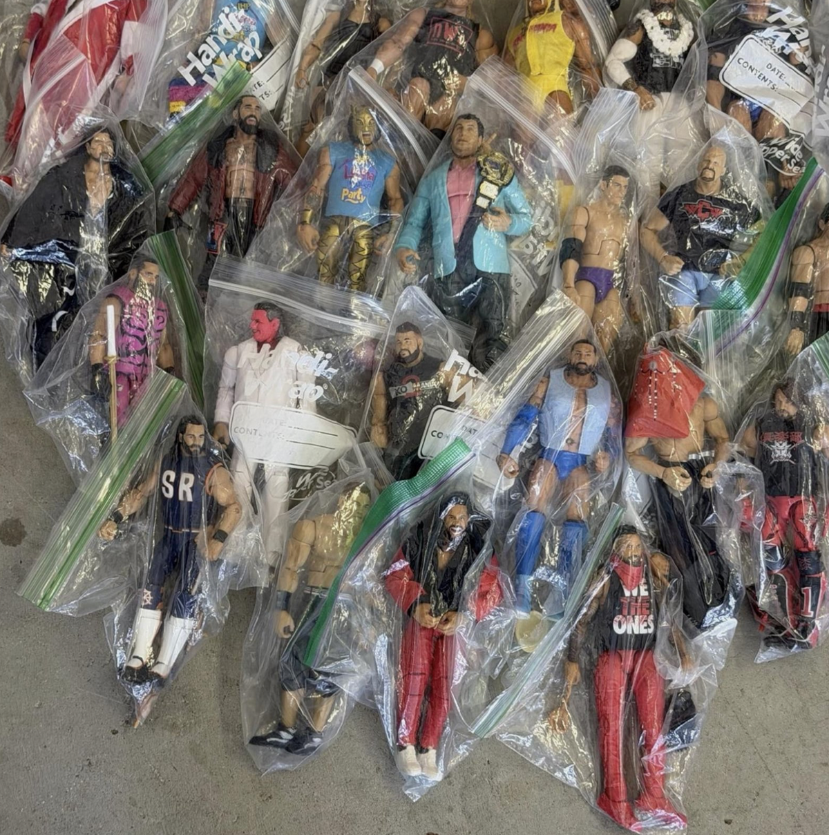 HUGE WWE Action Figures Mega Lot 370+ Mattel Elite Basic Divas Wrestling Collectionv